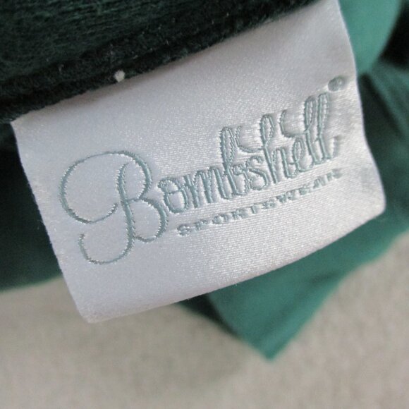 Bombshell Sportswear Open Back Pullover Top Womens Small Green Cropped EUC - Picture 8 of 9